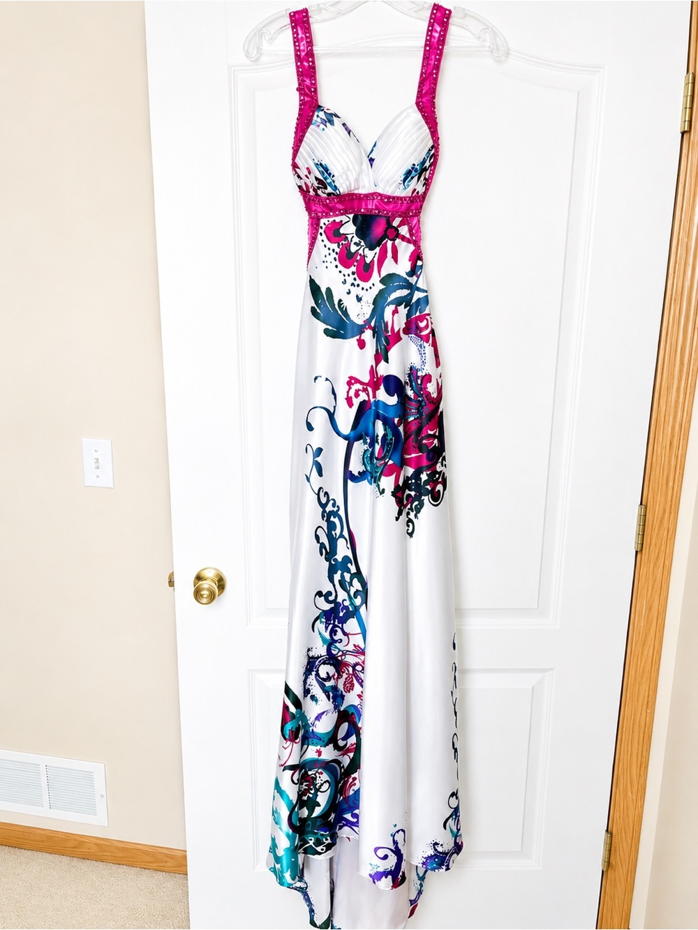 Morgan & Co. White Maxi Dress with Fuchsia, Teal & Navy Print - Size 1-2
